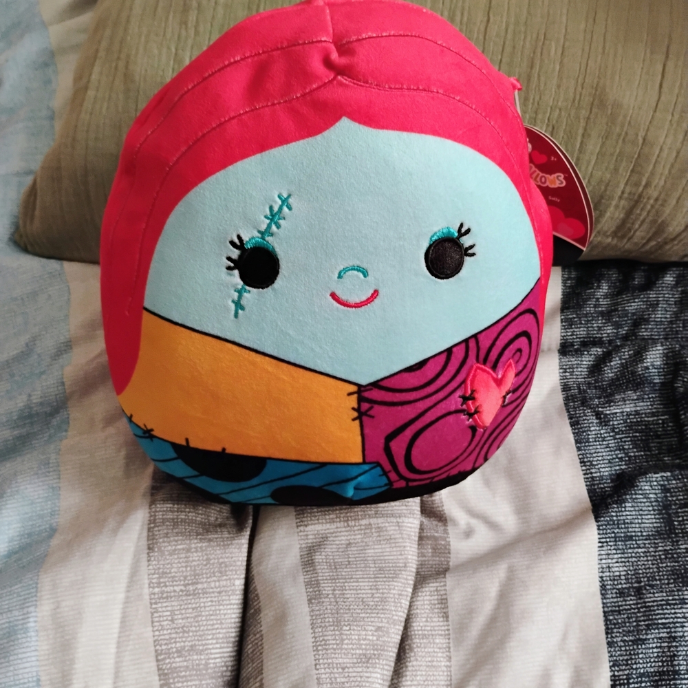Sally 8" Squishmallow